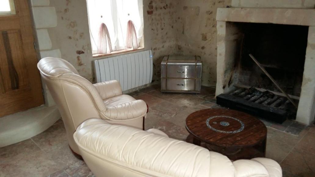 Chambre D'Hote Monthodon Esterno foto